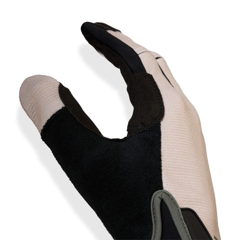 DND Glove
