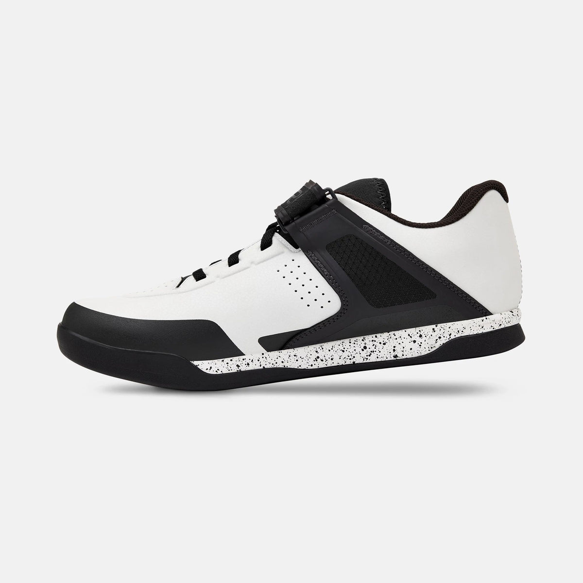 Chamber III Shoe